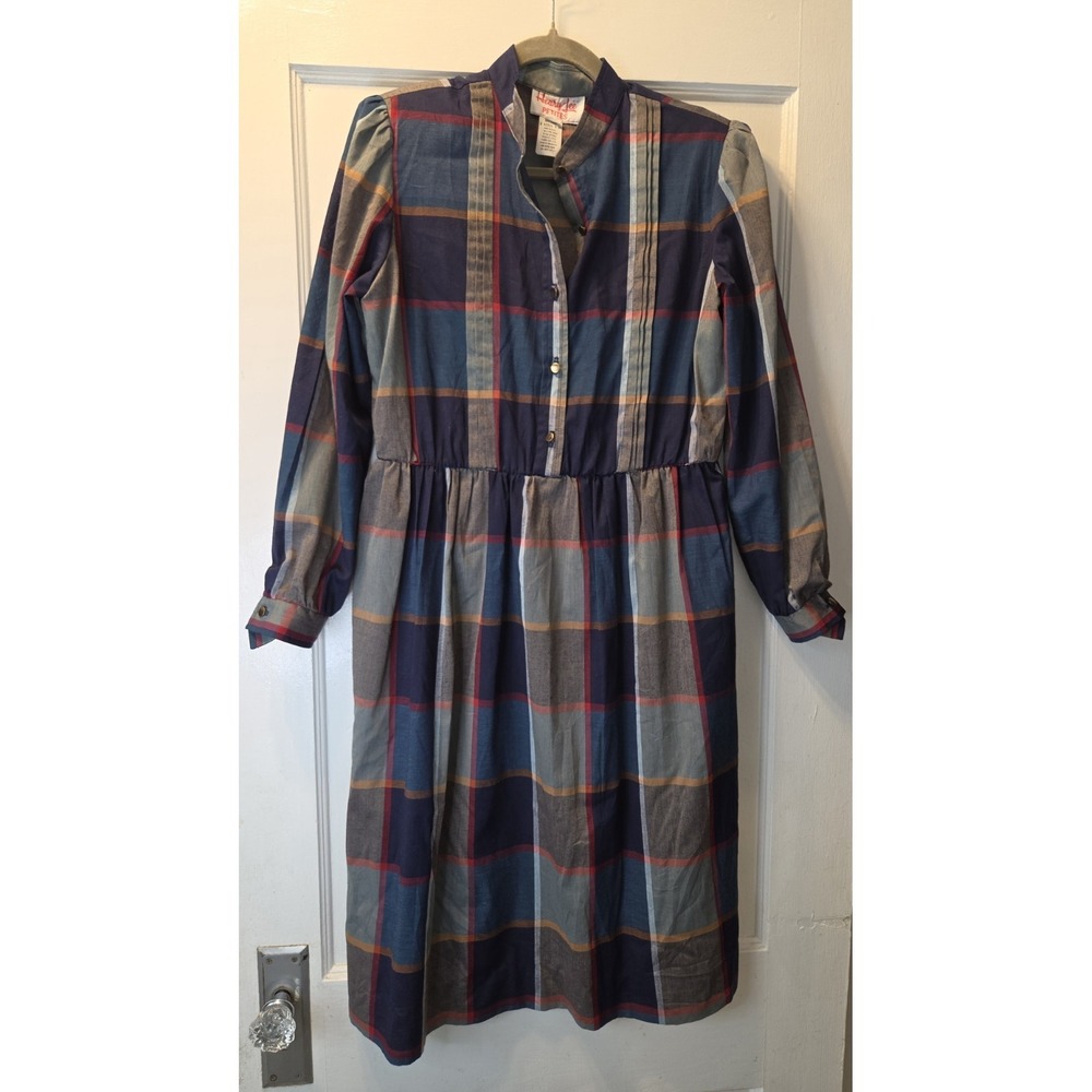 Vintage 80's Henry Lee Petite's Plaid Shirt Dress. 10P